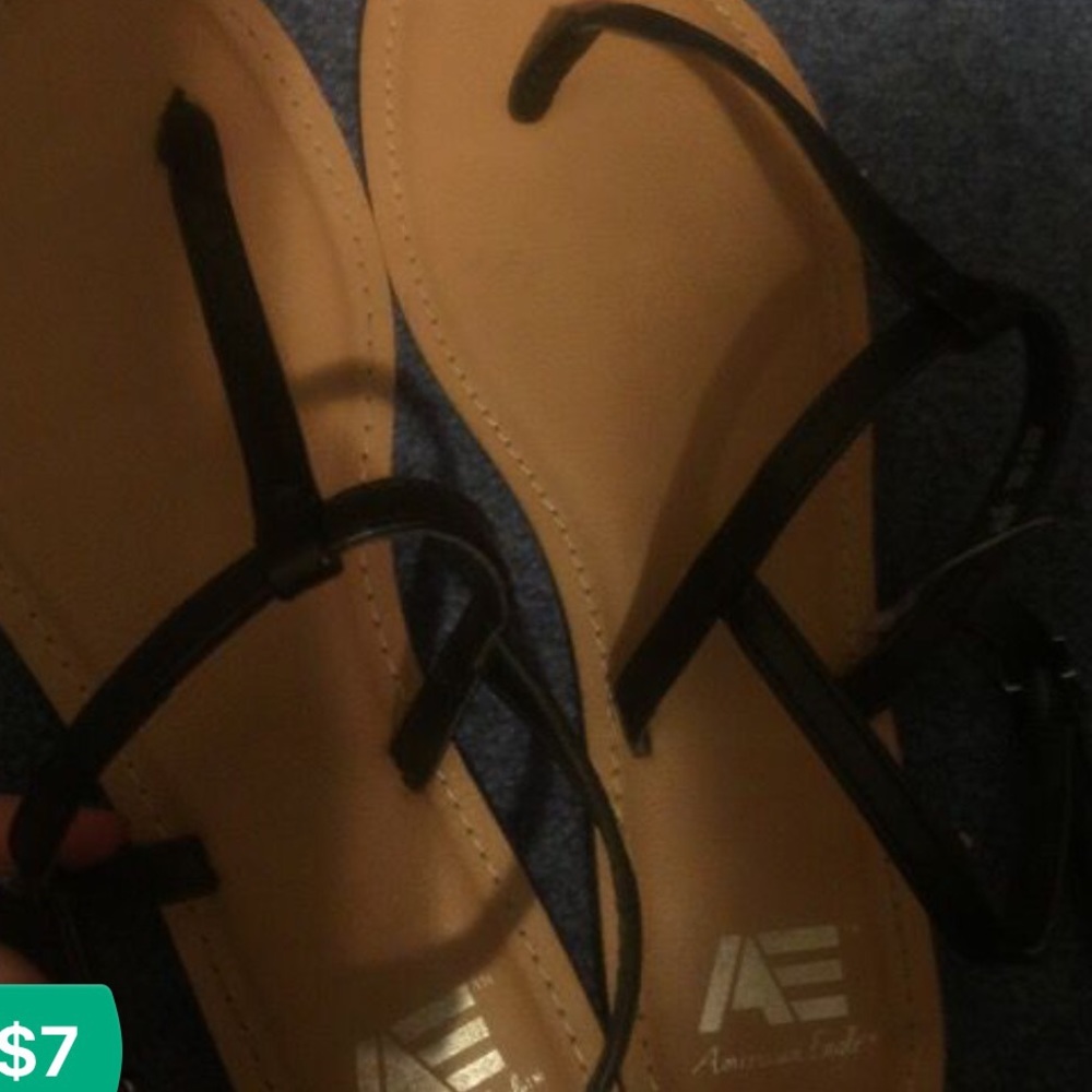 American eagle sandals